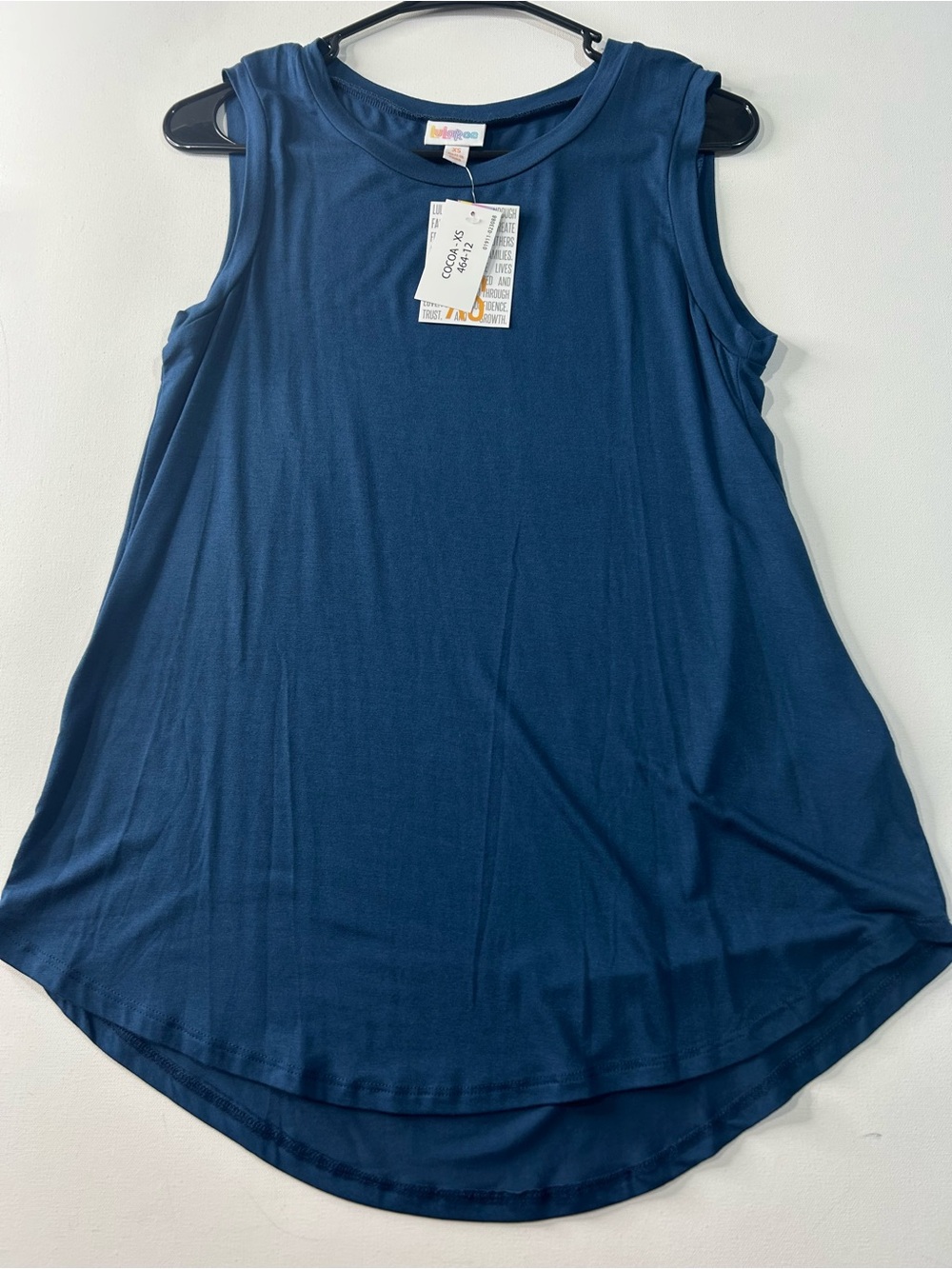 LuLaRoe Navy Sleeveless Crewneck Tank - Relaxed Fit